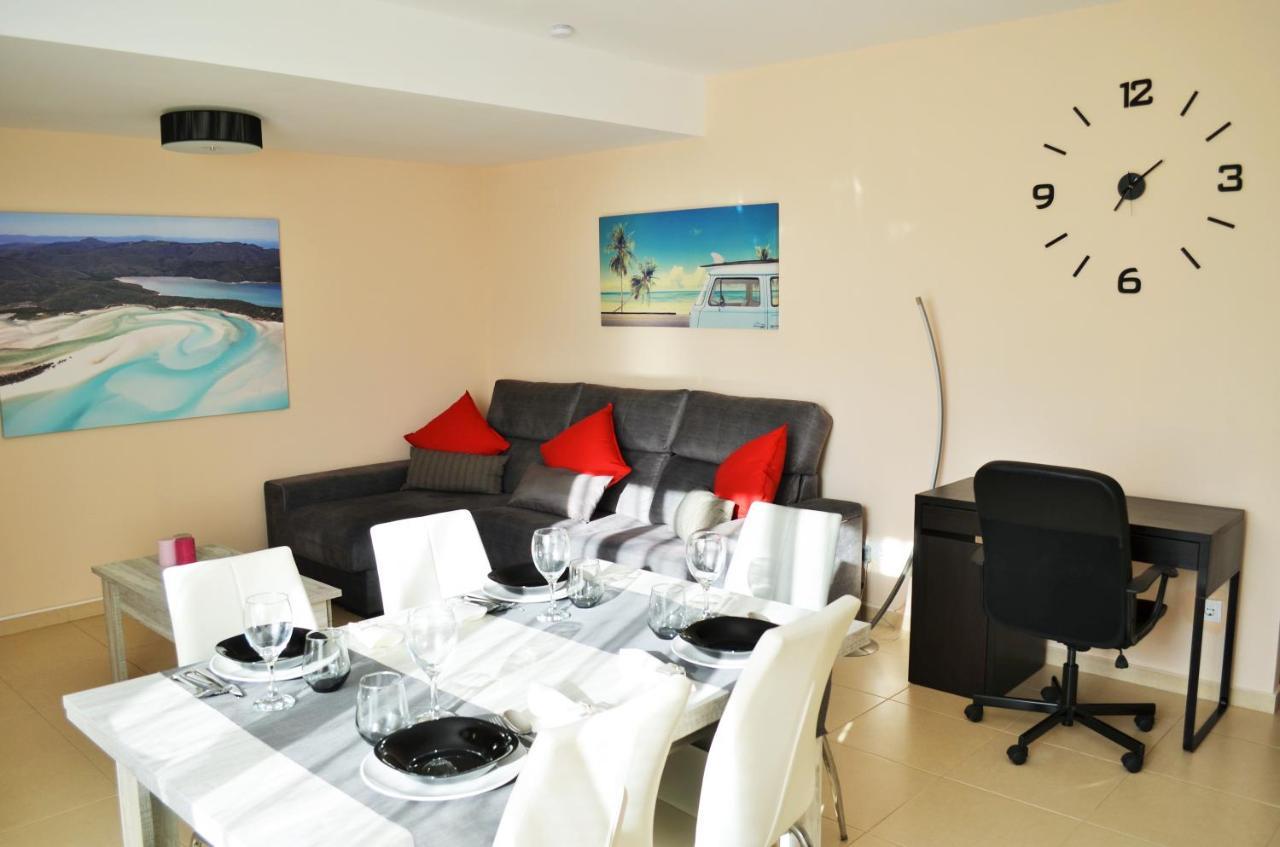 Espectacular Chalet Adosado Para Vacaciones En Panoramica Golf Sant Jordi Экстерьер фото